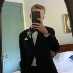 Meet your Posher, Cody